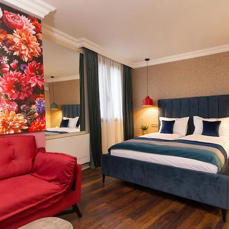 Lambrina Boutique Apartment *