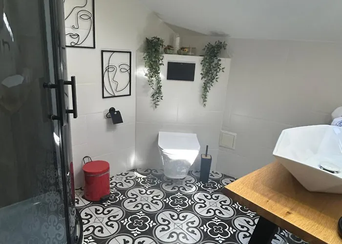 Lambrina Boutique Apartment *