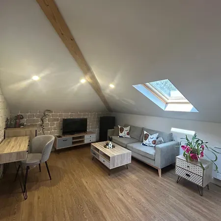 Апартаменты Lambrina Boutique *