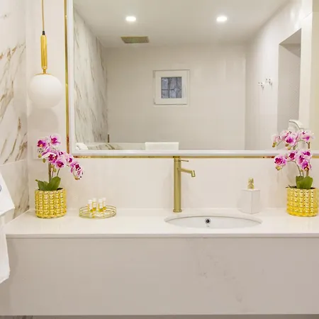 Апартаменты Lambrina Boutique